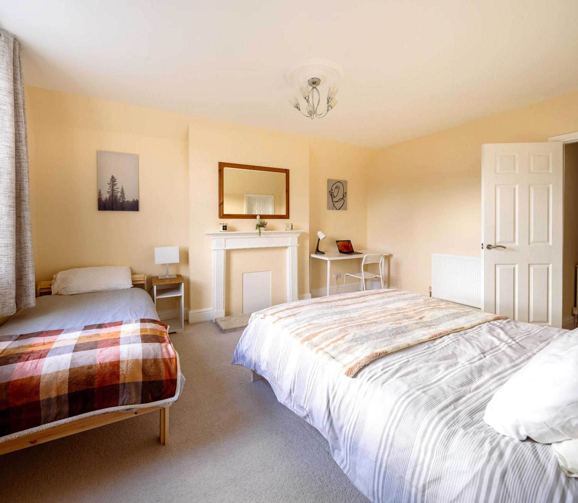 Apartament Guildford Station With Parking Zewnętrze zdjęcie